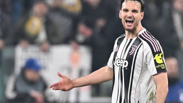 Cuadrado racconta un segreto sul passato, clamorosa protesta ultras