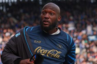 la strategia di De Laurentiis può portare all'addio di due big