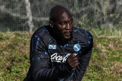 il motivo del mancato rientro dal Belgio e la scelta drastica del club