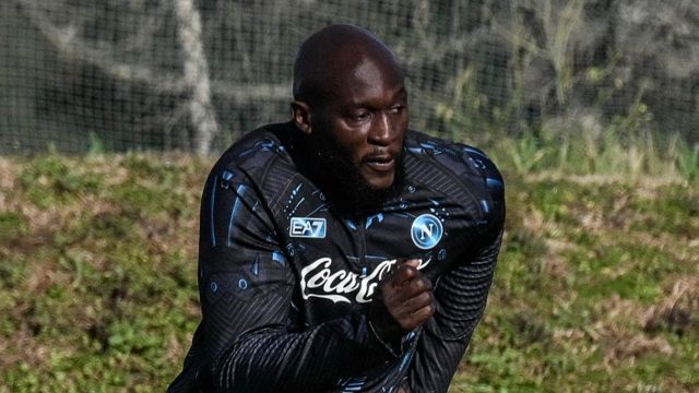 il motivo del mancato rientro dal Belgio e la scelta drastica del club