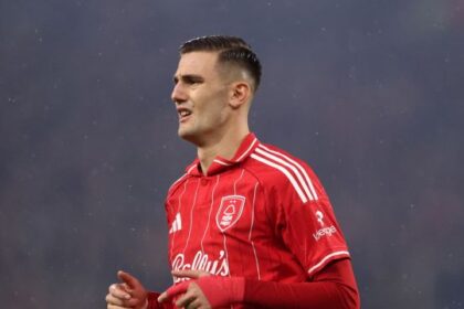 cosa c’è dietro la sua esclusione al Forest. Spalletti chiama Lobotka e Anguissa alla Juve