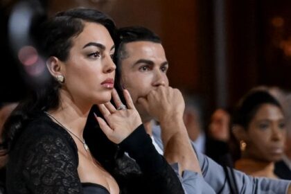 Cristiano Ronaldo ha lasciato l'Arabia? Il jet privato da 61 milioni lascia nella notte, Georgina e i figli con lui