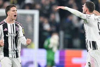 a centrocampo spunta Ugarte dello United