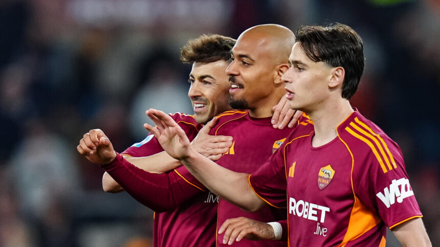 Serie A: La Roma travolge il Pisa 3-0, tripletta di Malen LE  FOTO - Calcio