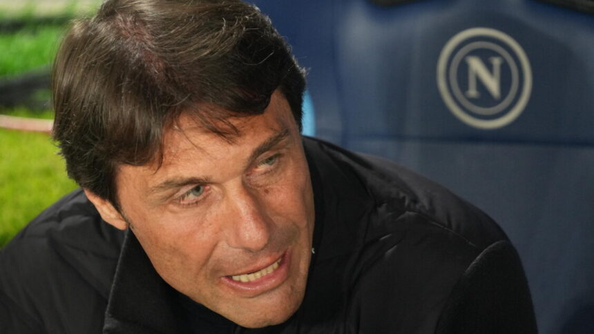 Il metodo Conte tra i detenuti di Poggioreale 'si vince con il lavoro' - Calcio