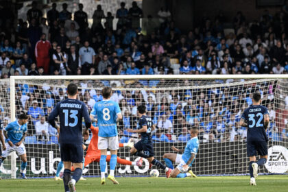 Serie A: Napoli-Lazio 0-2, Inter a +12 sugli azzurri - Calcio