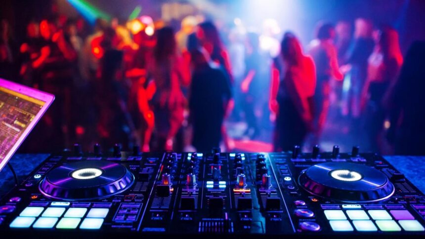 Milano, escort caso: 70 calciatori coinvolti. Anche di Juventus, Inter e Milan