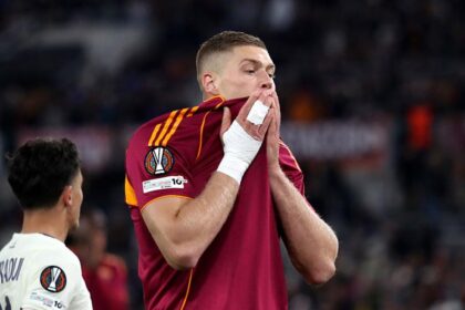 Roma, ora il mercato: Cristante rinnova, Angelino in bilico. Dovbyk-Ferguson via