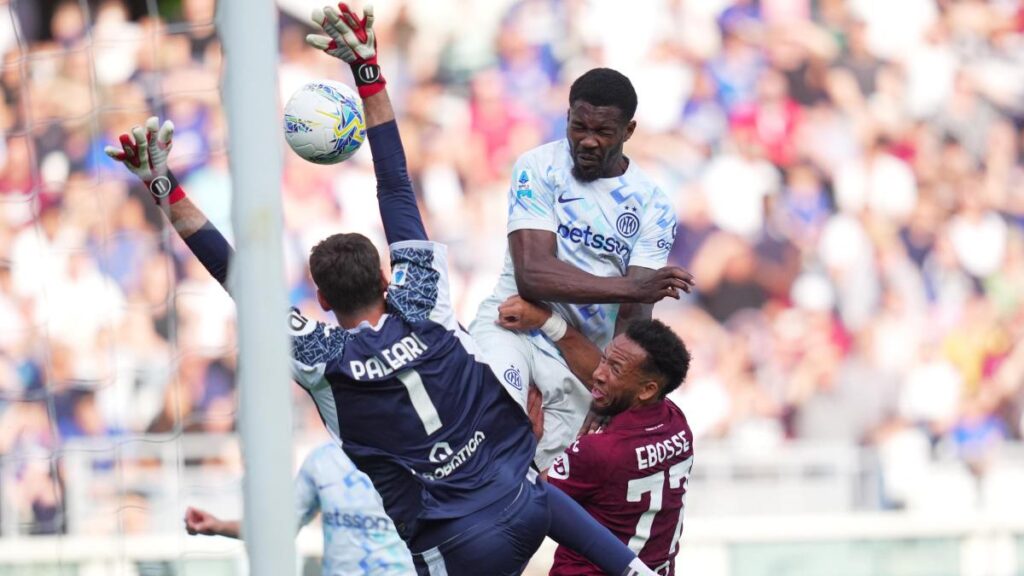 Inter, Thuram trascinatore senza Lautaro Martinez: i numeri dell'attaccante di Chivu