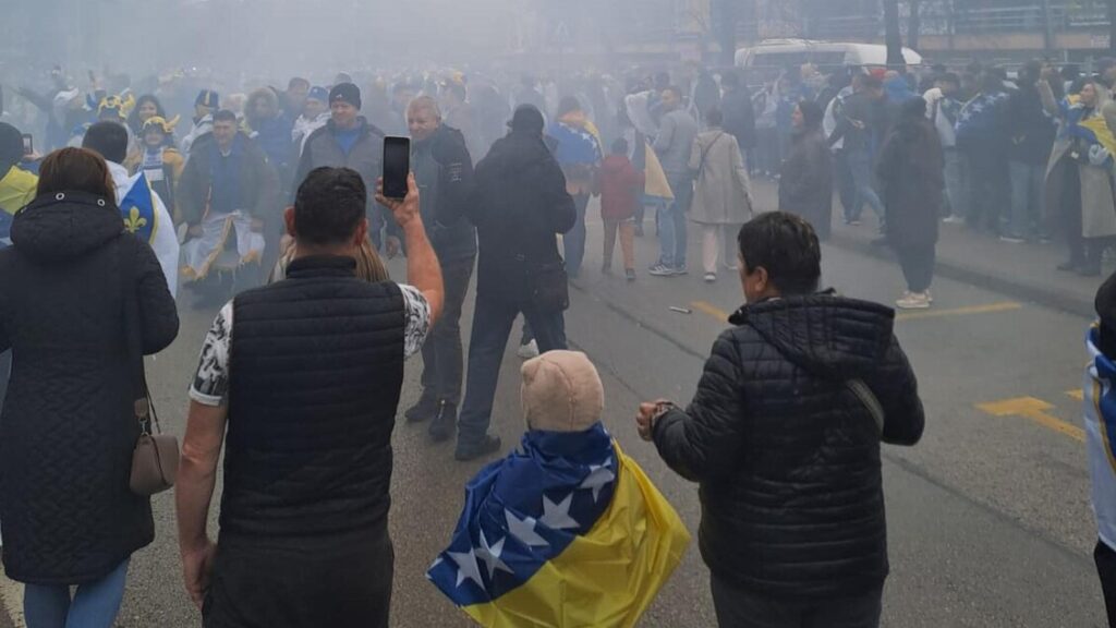 Bosnia-Italia: il prepartita, i tifosi, il clima allo stadio - LIVEBLOG - Calcio