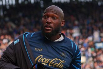 il braccio di ferro a distanza continua. Fenerbahce ed Everton alla finestra