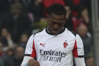 Rafa chiude Instagram dopo i nuovi fischi. È il segnale che avvicina l’addio?