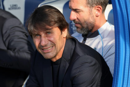 Napoli pronto all'addio di Conte, Sarri in pole per il ritorno - Calcio