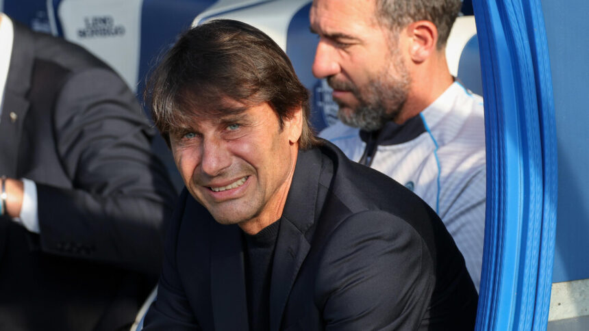 Napoli pronto all'addio di Conte, Sarri in pole per il ritorno - Calcio