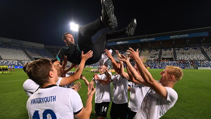 Inter, lo scudetto di Chivu con la Primavera