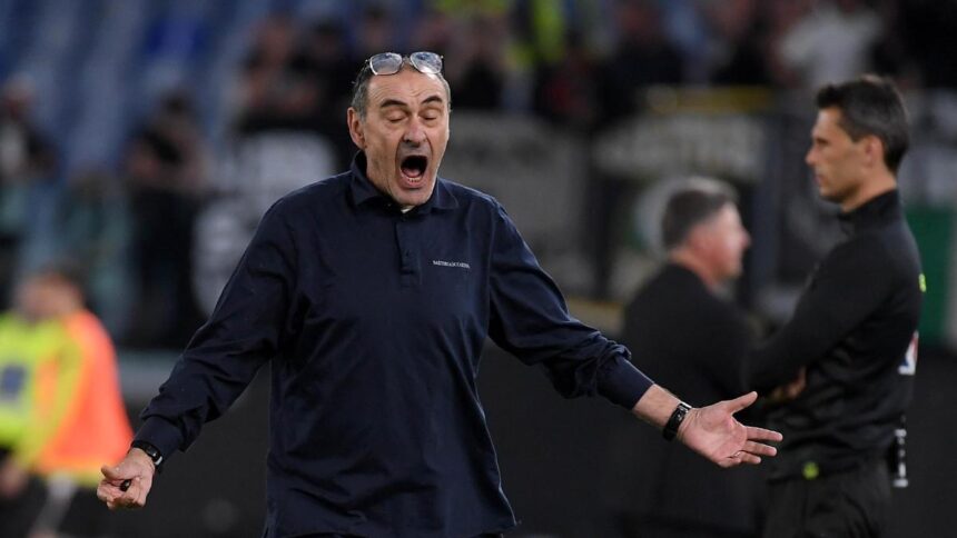 Lazio, Sarri e il derby alle 12.30: "Mi siederò in panchina e me ne andrò"