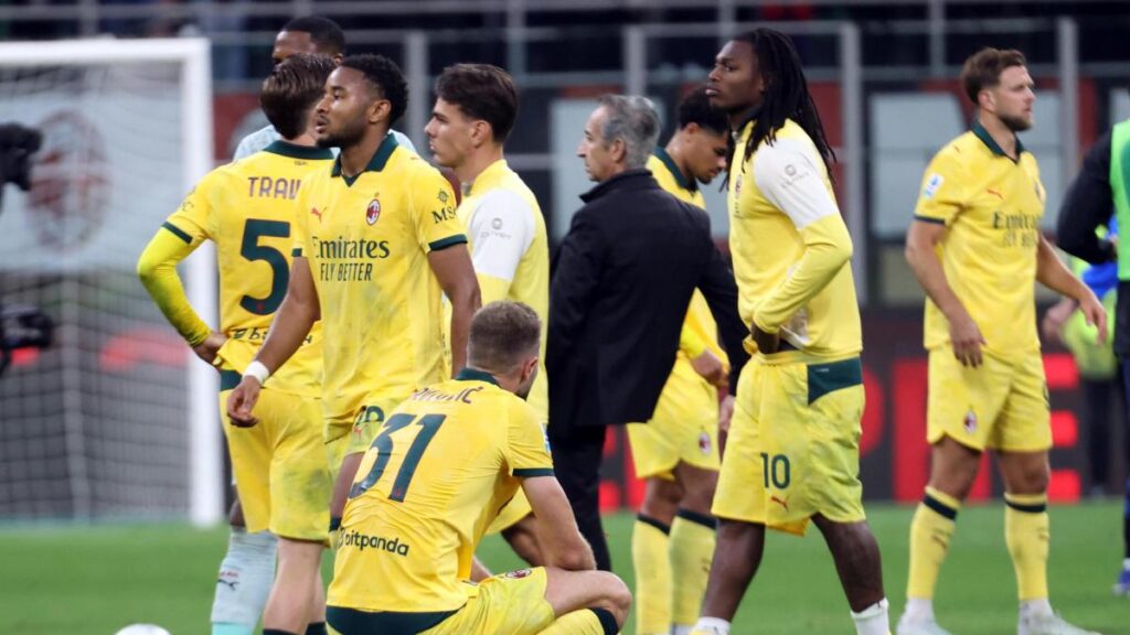 Milan, tre squalificati: a Genova out Leao, Saelemaekers ed Estupinan