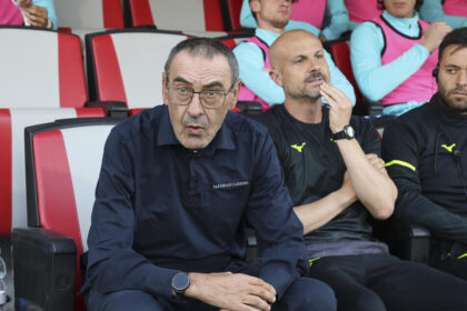 Sarri contro l'ipotesi derby alle 12:30, "non si gioca con 35 gradi" - Calcio