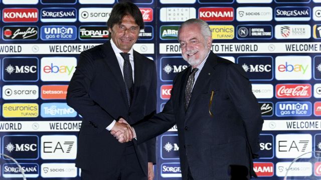 Napoli, De Laurentiis saluta Conte, il tecnico spiega i motivi dell'addio: Falliti, andate via da qui