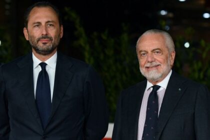 "Vendi o non ti do lo stadio e non ti faccio iscrivere"