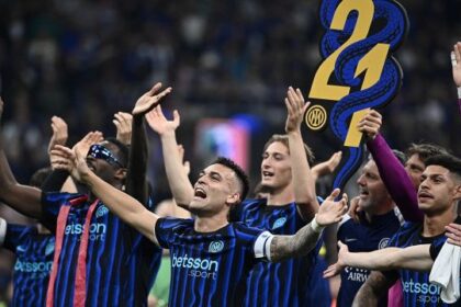 Scudetto Inter, i complimenti di Napoli, Juve e Milan ma De Laurentiis Jr provoca: "Ce lo riprenderemo"