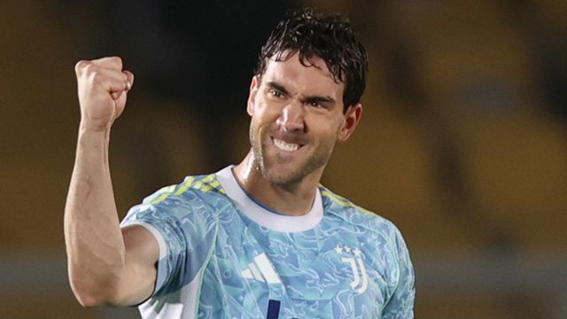 Vlahovic, gol e polemiche. Ma Spalletti lo difende a modo suo e rimprovera Koopmeiners