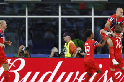 Ostigard assiste a distanza alla nascita del figlio, è il Mondiale dei papà - Calcio