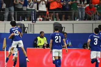 Mondiali: a Dallas i tifosi giapponesi raccolgono i rifiuti nello stadio - Calcio
