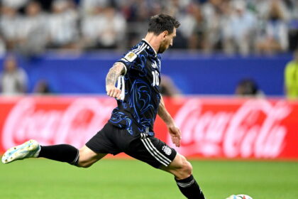 Mondiali: Messi da record con l'Argentina, ai sedicesimi anche Austria e Algeria - Calcio