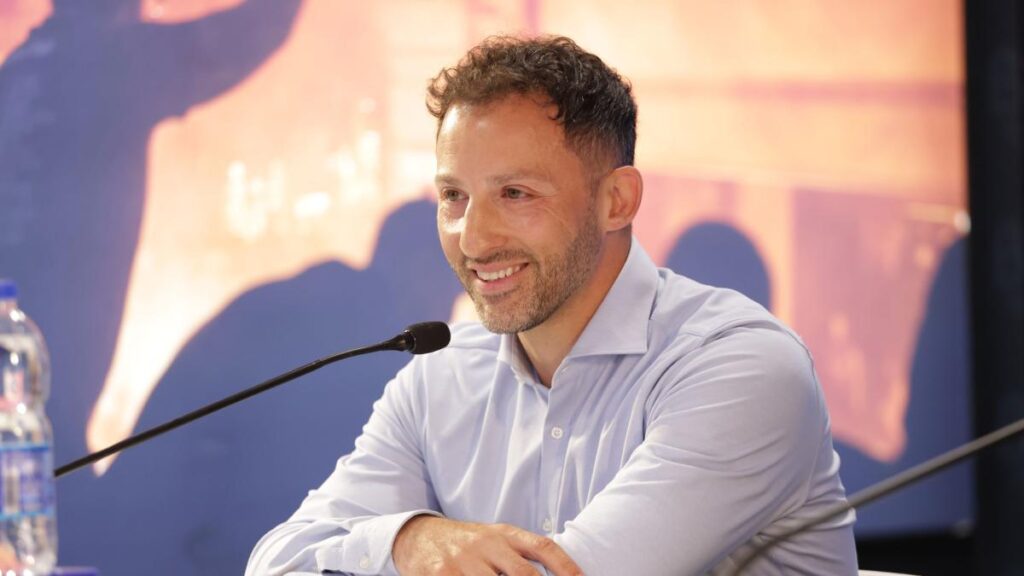 Tedesco: "Il Bologna è un grande club. Orsolini sarà la notra bandiera"