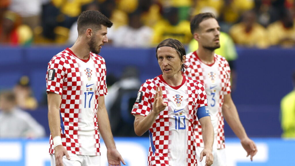 Mondiali: Croazia batte Ghana 2-1, entrambe ai sedicesimi con l'Inghilterra - Calcio
