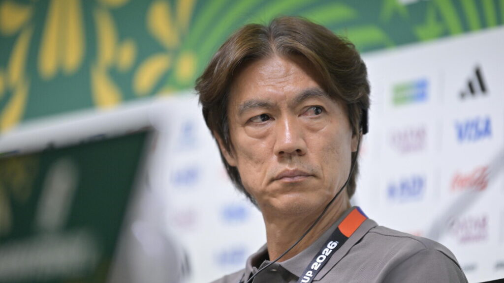 Mondiali: critiche anche dal Capo di Stato, si dimette il ct della Corea - Calcio