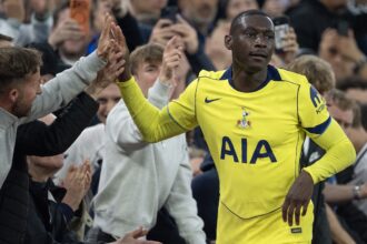 Juve, Kolo Muani a un passo. Carnevali accelera per il portiere, Muharemovic e Lobotka