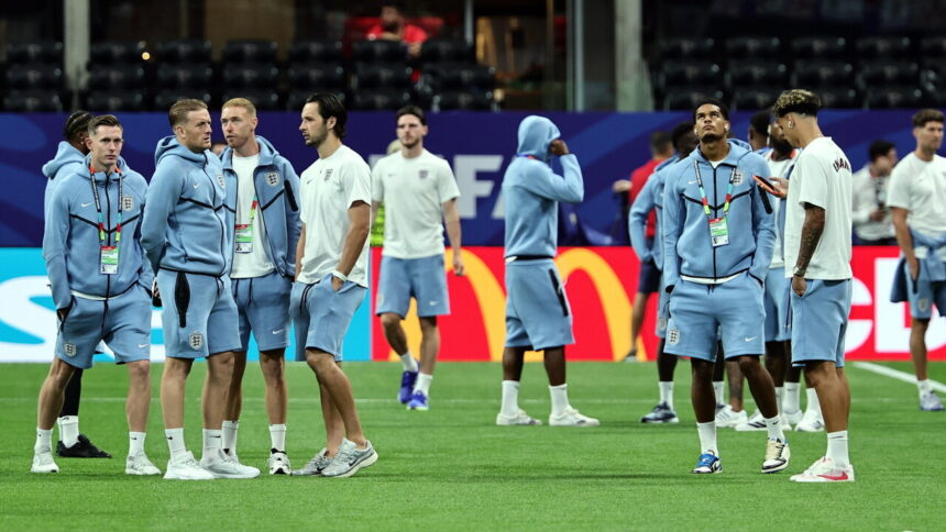 Mondiali: segretezza e dispositivi per dormire, piano inglese contro i fan messicani - Calcio