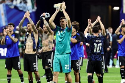 "Per Maradona, per le Malvinas e per Messi". Da brividi