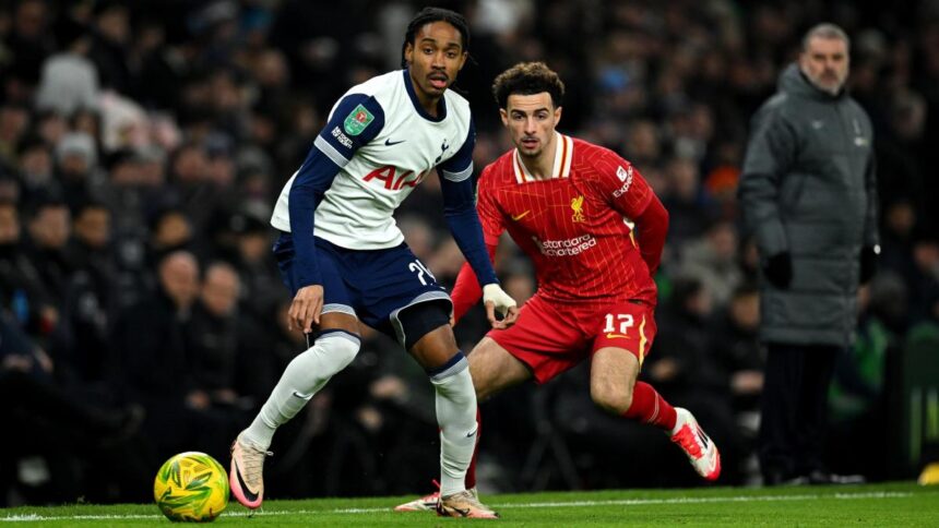 Inter, le trattative: Spence priorità, rispunta Jones