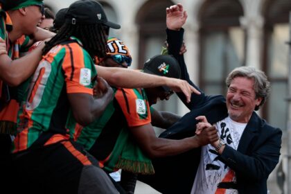 acquisti record, il colpo Adams e il nuovo stadio