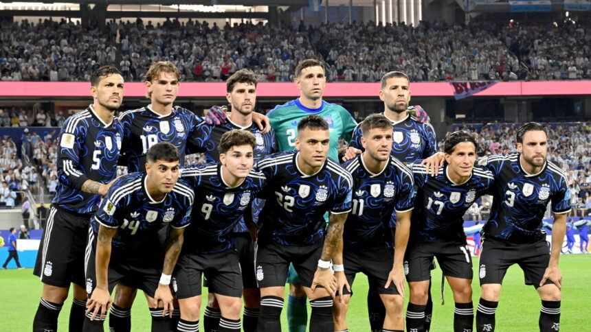 Mondiali: l'Argentina indosserà la maglia blu contro l'Inghilterra - Calcio