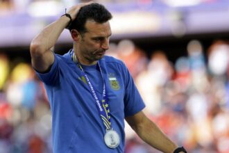 per Scaloni lacrime d’addio, il ct crolla in conferenza dopo il ko
