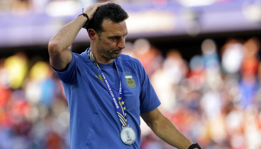 per Scaloni lacrime d’addio, il ct crolla in conferenza dopo il ko