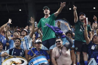 Mondiali: esplode la festa in Argentina dopo la vittoria in semifinale - Calcio