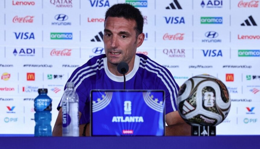 Scaloni senza scarpe portafortuna, la sorpresa sul futuro di Messi, il trucco per fermare Yamal