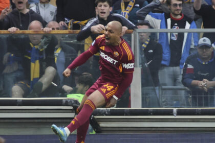 Amichevoli: 6-0 della Roma al Trastevere, per Malen esordio e gol - Calcio