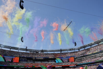 Finale Mondiali con halftime show come al Superbowl, e l'intervallo dura 27'20'' - Calcio