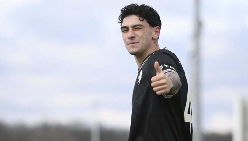 tre viaggi diversi per inseguire il grande calcio. Le scelte di Juve, Milan e Inter