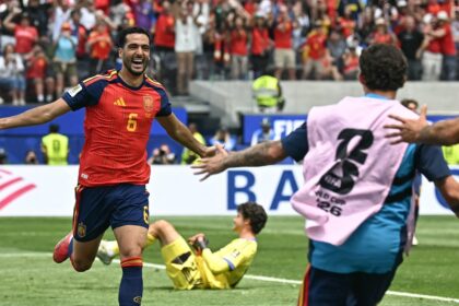 la favola Merino fa il bis, Lammens che errore imperdonabile. Roja in semifinale