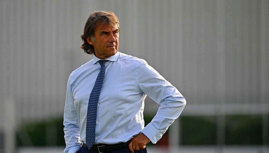 Juventus, altra beffa per Carnevali: Martinez si allontana, il piano B è Suzuki. In attacco non va meglio: rispunta Vlahovic