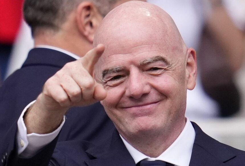 la FIFA guarda alla NFL ma l’identità del calcio va oltre i ricavi