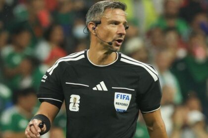l'arbitro della finale che ha beffato Mariani, annullò 3 gol all'Albiceleste in Qatar, Valenzuela per Francia-Inghilterra