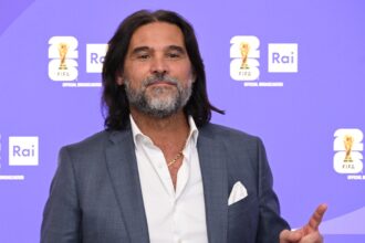 Caso Adani, Di Canio aizza la polemica, la bordata alla Rai e l’invito in vista di Spagna-Argentina: “Togliete il volume”